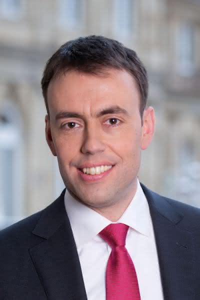 Leitmesse für Metallbearbeitung: Nils Schmid ist Schirmherr der AMB 2014 Leitmesse für Metallbearbeitung: Nils Schmid ist Schirmherr der AMB 2014