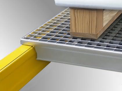 Regalböden: Böden und Stufen Regalböden: Böden und Stufen