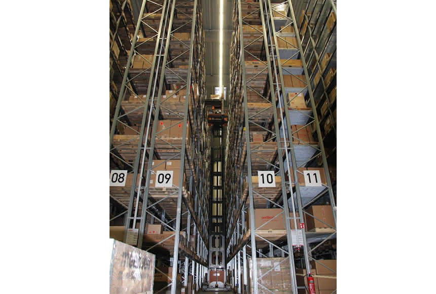 Oerlikon Leybold Vacuum mit Logistik-Neubau:: Im Bett von Vater Rhein Oerlikon Leybold Vacuum mit Logistik-Neubau:: Im Bett von Vater Rhein