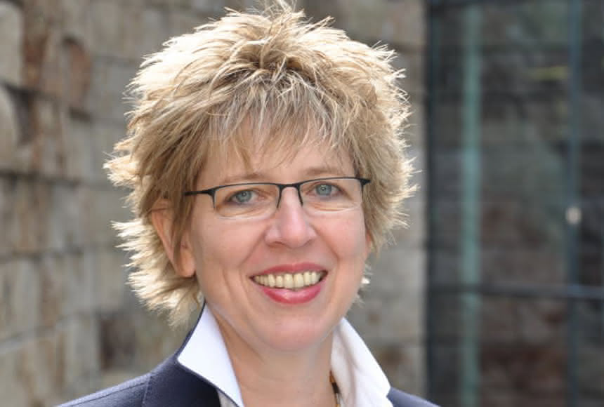 Master für Industrielles Produktionsmanagement: Kassel: Eine Frau schafft Ordnung Master für Industrielles Produktionsmanagement: Kassel: Eine Frau schafft Ordnung