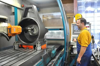 Steuerungstechnik: Tempo bis  zur fünften Achse