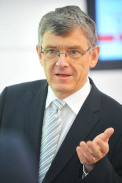Rittal formt Software-Division: Verbund aus Eplan, Cideon und Kuttig: Ziel Marktführer Rittal formt Software-Division: Verbund aus Eplan, Cideon und Kuttig: Ziel Marktführer