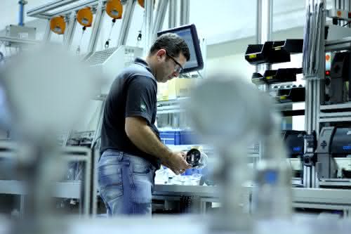 Fertigung nach europäischem Vorbild: Endress+Hauser eröffnet Werk in Brasilien Fertigung nach europäischem Vorbild: Endress+Hauser eröffnet Werk in Brasilien