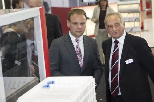 IEF-Werner erfolgreich auf der Motek: Hoher Besuch aus dem Wirtschaftsministerium