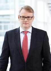 Herweck übernimmt Projekt "Prozessindustrie": Horst J. Kayser wird neuer Siemens-Strategiechef Herweck übernimmt Projekt "Prozessindustrie": Horst J. Kayser wird neuer Siemens-Strategiechef