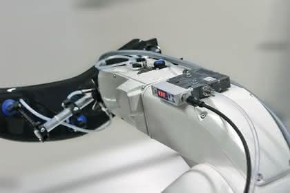 Montagetechnik: Intelligente Automation schlägt manuelle Montage