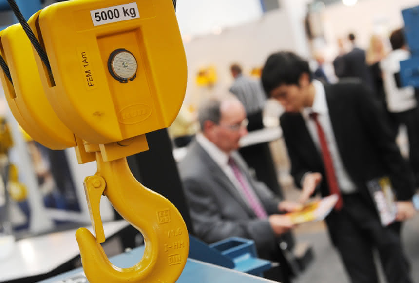 Chinesen sind die größten: Cemat Asia als Leitmesse in Shanghai