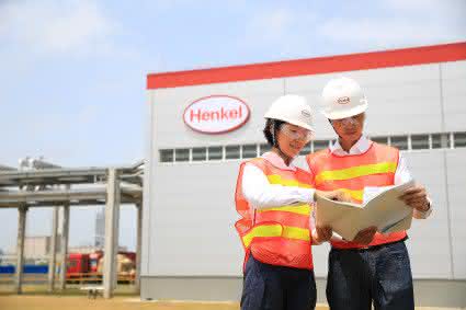 Wachstumsregion China: Henkel eröffnet weltgrößte Klebstoff-Fabrik Wachstumsregion China: Henkel eröffnet weltgrößte Klebstoff-Fabrik