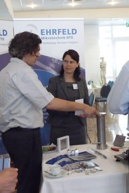 Tagungsbericht: Roadshow Mikrofluidik 2013 Tagungsbericht: Roadshow Mikrofluidik 2013