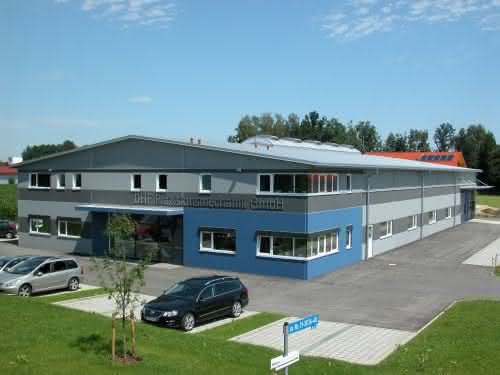 Laserbearbeitungszentrum: Wettbewerbsvorteile durch Backsourcing Laserbearbeitungszentrum: Wettbewerbsvorteile durch Backsourcing