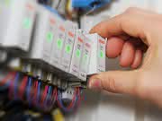 Wirtschaft + Unternehmen: Win XP: Ohne Updates ab April 2014