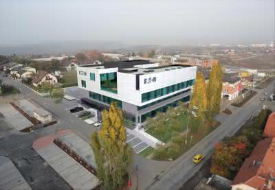 Spatenstich in Tschechien: Eaton baut Innovation Center in Roztoky Spatenstich in Tschechien: Eaton baut Innovation Center in Roztoky