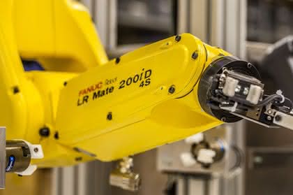 Roboter: Für enge Maschinengehäuse Roboter: Für enge Maschinengehäuse