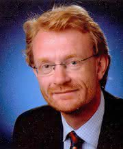 Wirtschaft + Unternehmen: Miebach erforscht die Vorteile der Verzahnung Wirtschaft + Unternehmen: Miebach erforscht die Vorteile der Verzahnung