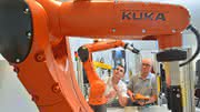 Wirtschaft + Unternehmen: Voith Engineering schult Roboter-Spezialisten