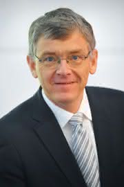 Wirtschaft + Unternehmen: Schnittstelle: Eplan ist Siemens PLM Solution Partner Wirtschaft + Unternehmen: Schnittstelle: Eplan ist Siemens PLM Solution Partner