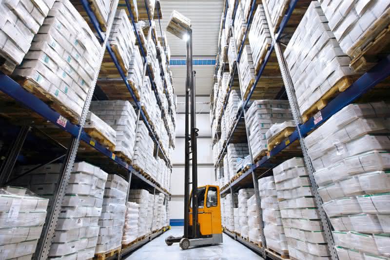 Fleisch in der Tiefkühllogistik: Stapler im eiskalten Klimastress Fleisch in der Tiefkühllogistik: Stapler im eiskalten Klimastress