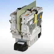 Intersolar 2013: Solarschütz löscht Lichtbogen