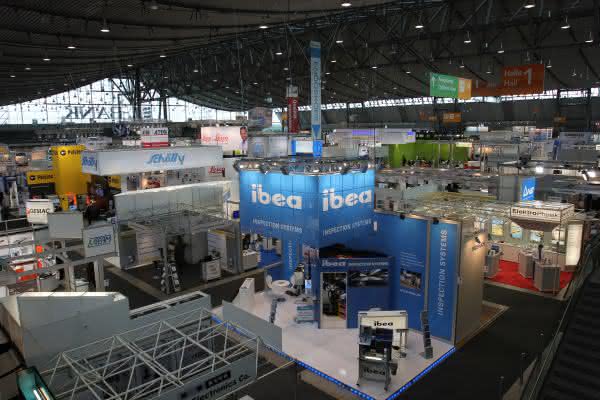 Wirtschaft + Unternehmen: Control 2013: Business statt Show