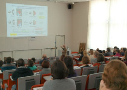 Workshop im Helmholtz-Zentrum Dresden-Rossendorf (HZDR): Trennen sie schon Stereo?