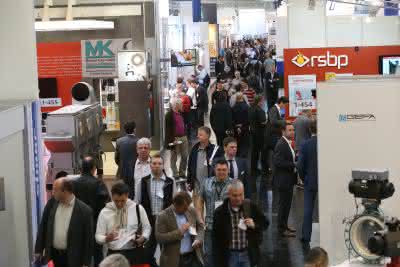 Wirtschaft + Unternehmen: Powtec: Triple-Event lockte internationale Besucher Wirtschaft + Unternehmen: Powtec: Triple-Event lockte internationale Besucher