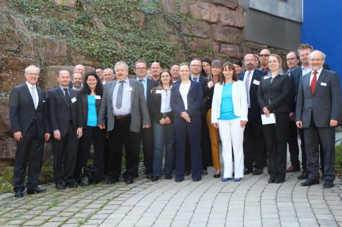 Wirtschaft + Unternehmen: Fachpresse-Tage bei Schmalz Wirtschaft + Unternehmen: Fachpresse-Tage bei Schmalz