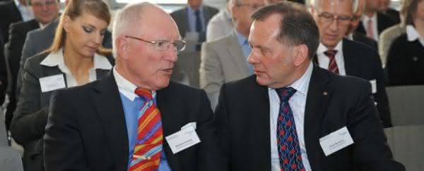 Wirtschaft + Unternehmen: VDMA Ost: Die klugen Köpfe halten