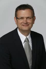 Wirtschaft + Unternehmen: Still-Aufsichtsrat verlängert Vertrag mit CSO Thomas A. Fischer