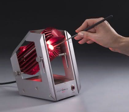 Instrumente in Sekunden sterilisiert: Schnell mit Licht