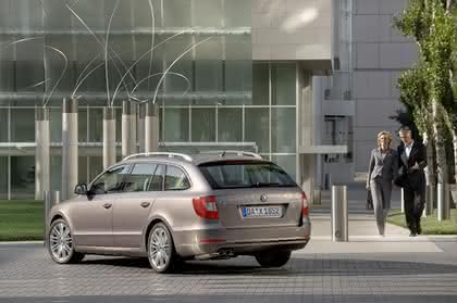 Full-Service-Leasing: Dienstleistungen rund um den Firmenwagen