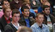 Wirtschaft + Unternehmen: VDE-Studie: Fachkräftemangel erfasst zunehmend Hochschulen Wirtschaft + Unternehmen: VDE-Studie: Fachkräftemangel erfasst zunehmend Hochschulen