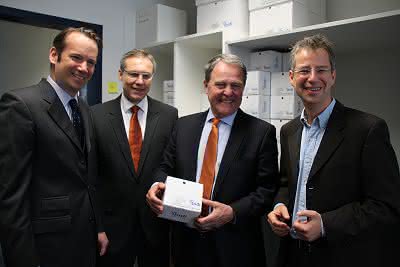 News: Wissenschafts-Staatsminister Dr. Heubisch besuchte das FLÜGGE-Alumni-Unternehmen ibidi GmbH