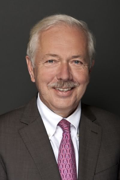 Wirtschaft + Unternehmen: Hannover Messe: VDMA will weniger Studienabbrecher