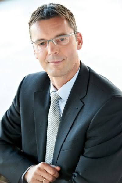 Wirtschaft + Unternehmen: Bosch Rexroth: Wechsel im Management Wirtschaft + Unternehmen: Bosch Rexroth: Wechsel im Management