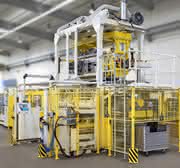 News: Kiefel wickelt Großauftrag für neue C-Klasse von Mercedes ab News: Kiefel wickelt Großauftrag für neue C-Klasse von Mercedes ab