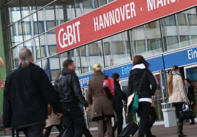 Wirtschaft + Unternehmen: Umfangreiches Programm: In Hannover startet die Cebit