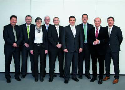 Wirtschaft + Unternehmen: Pilz vergibt Lieferanten-Award Wirtschaft + Unternehmen: Pilz vergibt Lieferanten-Award