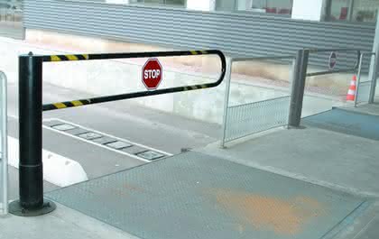 Drehschranke: Sicher an der Rampe