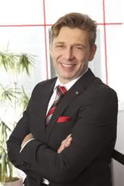 Wirtschaft + Unternehmen: Matthias Henke führt den Vertrieb bei Hansa-Flex
