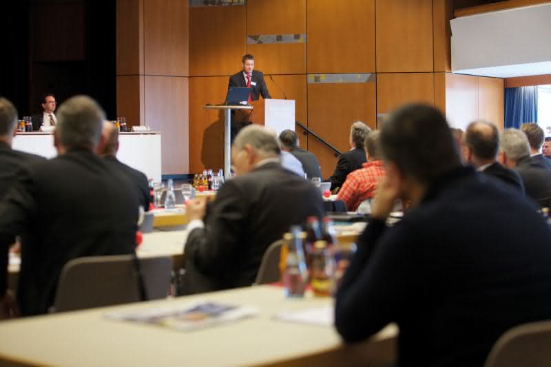 Wirtschaft + Unternehmen: Automatisierungstreff in Böblingen: Konvergenz von IT und Automation Wirtschaft + Unternehmen: Automatisierungstreff in Böblingen: Konvergenz von IT und Automation