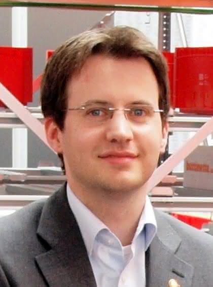 Shuttle-Systeme: Flexibilität im Automatiklager Shuttle-Systeme: Flexibilität im Automatiklager