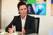 Antrieb für Abkantpressen: Kraft und Geschwindigkeit