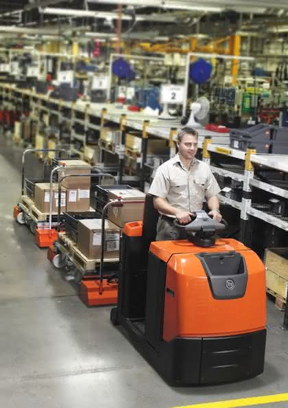Routenzüge für die Produktionslogistik: Taxi bitte an die Linie!