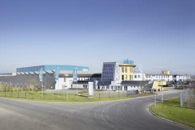 Wirtschaft + Unternehmen: Kräftiges Umsatzminus für Aleo Solar Wirtschaft + Unternehmen: Kräftiges Umsatzminus für Aleo Solar