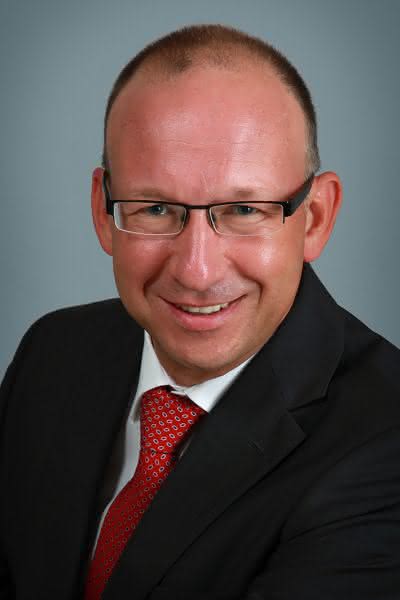 Wirtschaft + Unternehmen: Castolin: Der neue Chef ist optimistisch