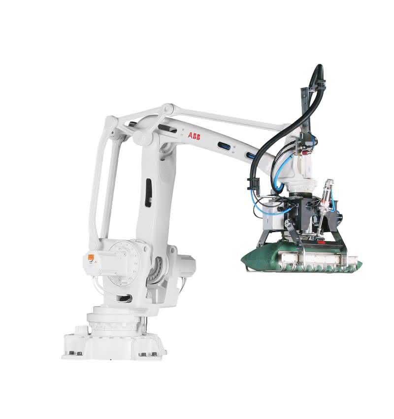 Wirtschaft + Unternehmen: Rasanter Palettierroboter: Paket am Linienende Wirtschaft + Unternehmen: Rasanter Palettierroboter: Paket am Linienende