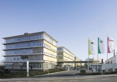 Wirtschaft + Unternehmen: Schaeffler baut Produktion in Russland auf Wirtschaft + Unternehmen: Schaeffler baut Produktion in Russland auf