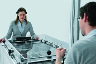 Steuerungstechnik: Maschinen mit Gedanken steuern Steuerungstechnik: Maschinen mit Gedanken steuern