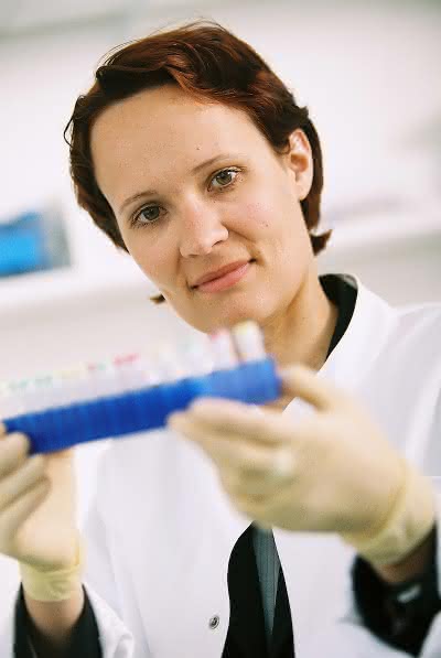 Molekularbiologie in Echtzeit:: Carpegen präsentiert neuartige Point-of-Care-Diagnostik auf der Bio Europe