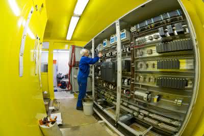 Fördertechnik: Für Batterieflüssigkeit